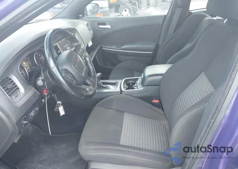 2023 Dodge Charger R/T z USA, uszkodzony, nr VIN 2C3CDXCT9PH604463